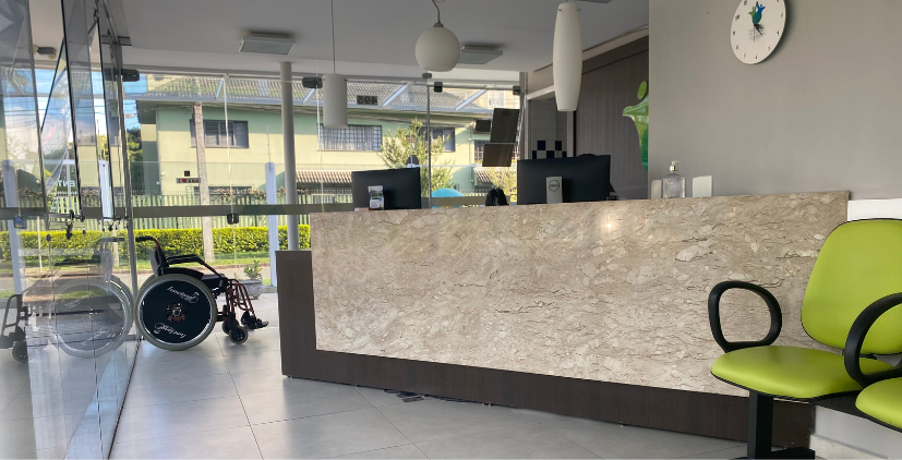 RECEPÇÃO TS FISIOTERAPIA CURITIBA PILATES HIDROTERAPIA JUVEVE